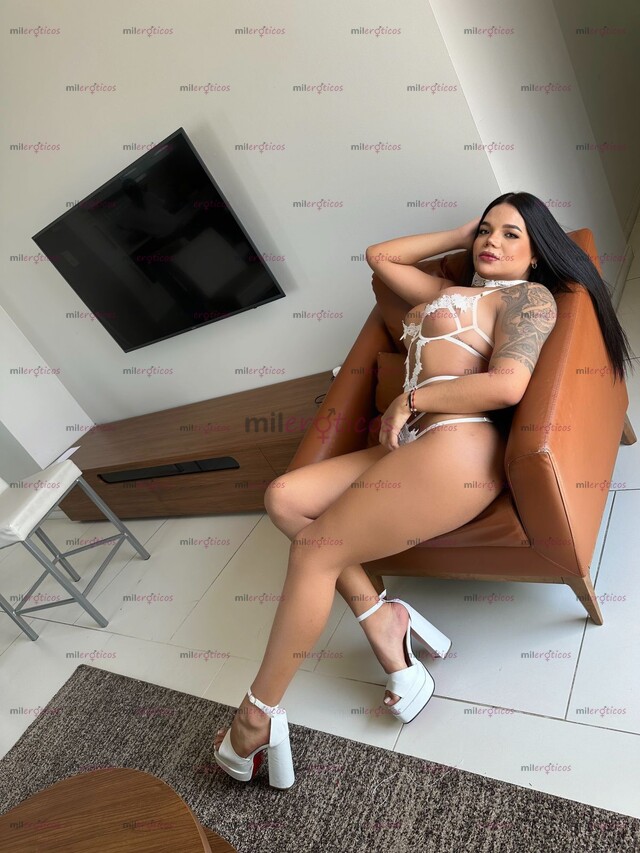 FOTOS DE VALERIA HERMOSA TRANS DE LUJO ACTIVA Y PASIVA EN PEREIRA