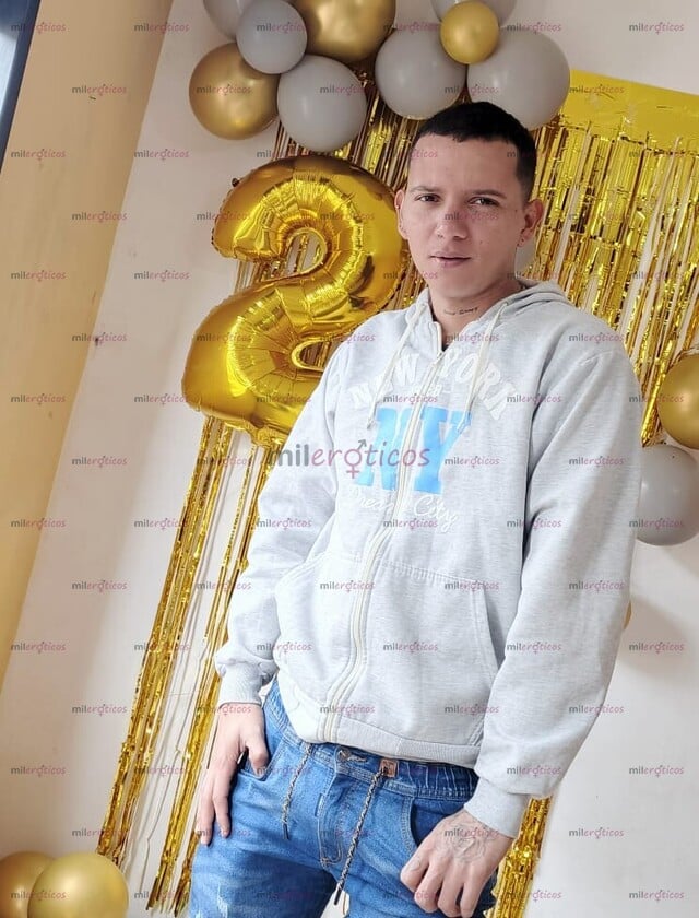 FOTOS DE SOY ALEJANDRO VENGO A COMPLACER TODOS TUS