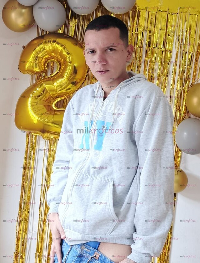 FOTOS DE SOY ALEJANDRO VENGO A COMPLACER TODOS TUS