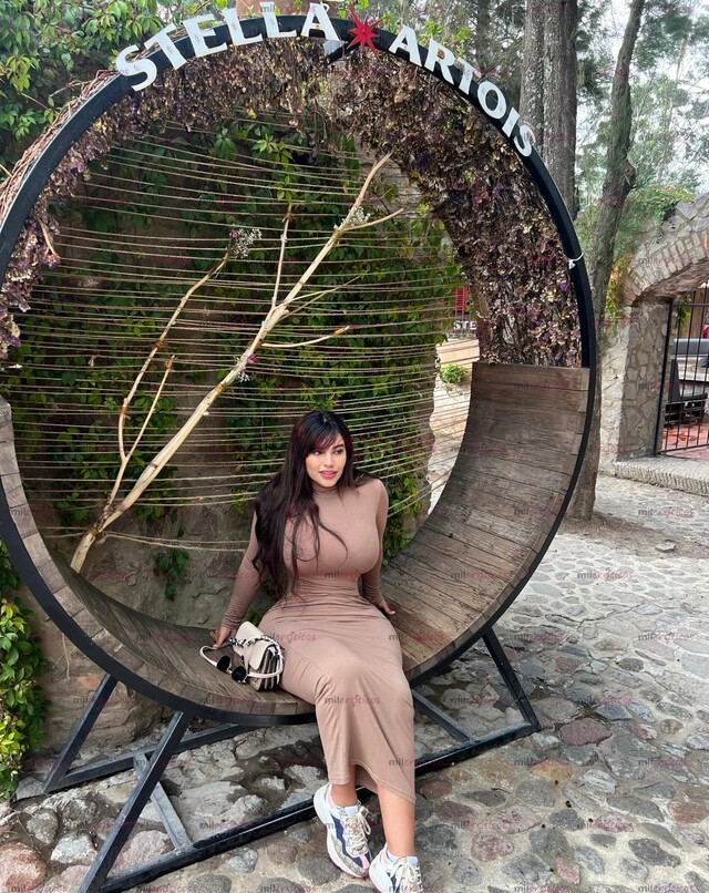 FOTOS DE SCORT VIP ,SI QUIERES TETAS Y CULAZO AQUÍ ES