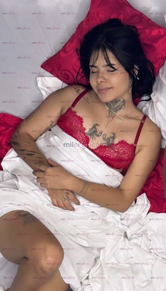 FOTOS DE SOY UNA COLOMBIANA TIERNA, AQUÍ PARA QUE TE DES EL LUJO DE ALGO DIFERENTE