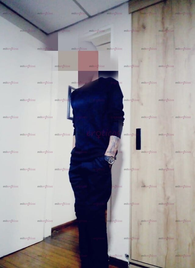 FOTOS DE CABALLERO RESERVADO Y DISCRETO PARA TI DISPUESTO A COMPLACER TUS FANTASIAS
