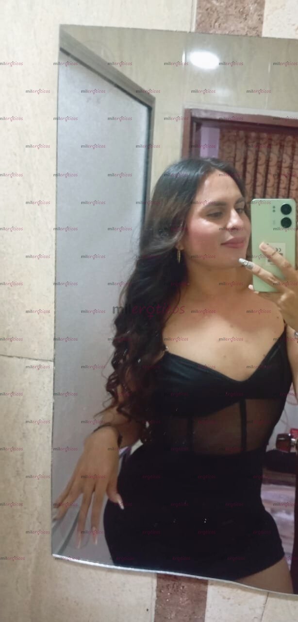 FOTOS DE NUEVA PARA Q DISFRUTES ESTÁ PERRITA EN LA CAMA