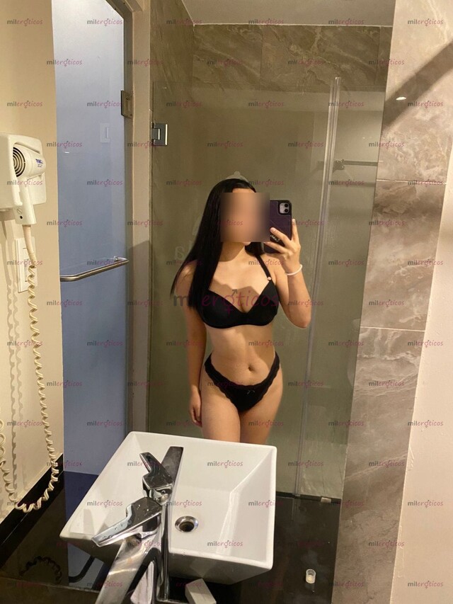 FOTOS DE SOY UNA JOVENCITA DE ROSTRO PRECIOSO DE COMPLEXIÓN PEQUEÑA Y DELICADA