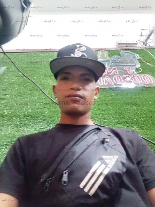 FOTOS DE HOLA SOY BRAYAN TENGO 19 AÑOS Y ESTOY DE PASEO EN VILLAVICENCIO