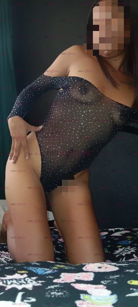 FOTOS DE ÚLTIMO DÍA HERMOSA MORENA 26 AÑOS ARDIENTE EL MEJOR ORAL AL NATURAL
