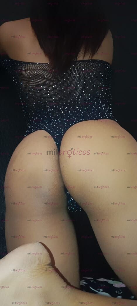 FOTOS DE ÚLTIMO DÍA HERMOSA MORENA 26 AÑOS ARDIENTE EL MEJOR ORAL AL NATURAL