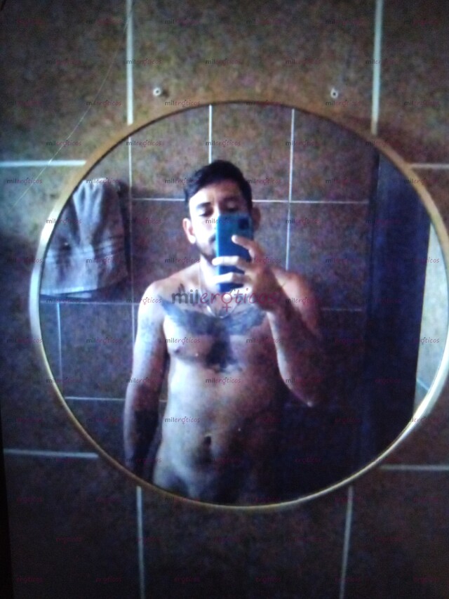 FOTOS DE HOLA , SOY AXEL , JOVEN CON VENTA DE CONTENIDO FOTOS Y VIDEOS