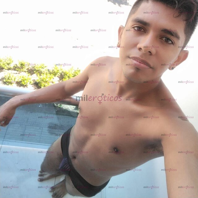 FOTOS DE CHICO AMABLE ,COMPLACIENTE ,MORENO DELGADO VERSÁTIL