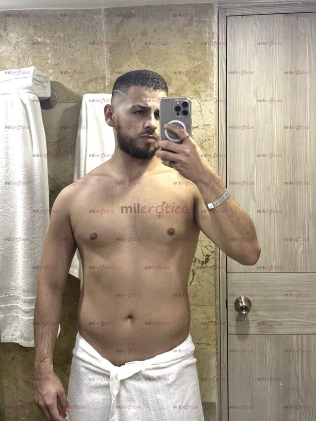 FOTOS DE VENEZOLANO MACHO, SEXY PARA PASARLA BIEN Y SATISFACER TUS AVENTURAS