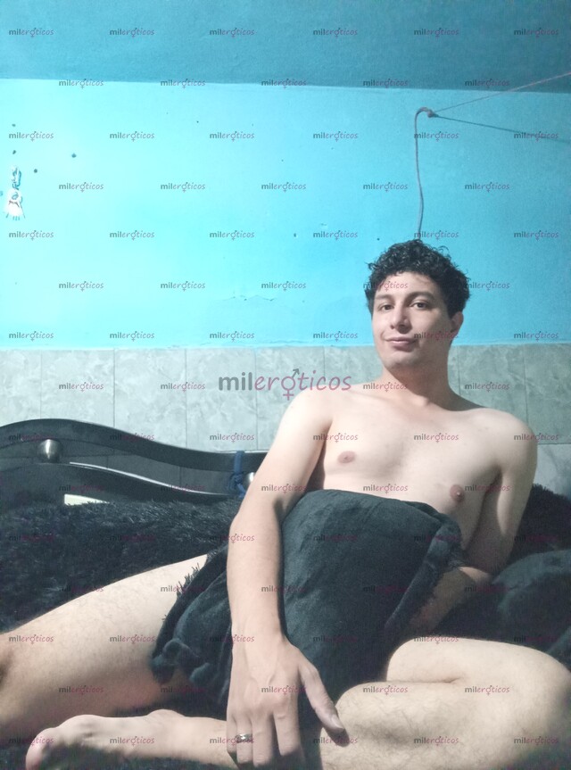 FOTOS DE ROLITO VERSÁTIL PASIVO DE 24 AÑOS COMPLACIENTE