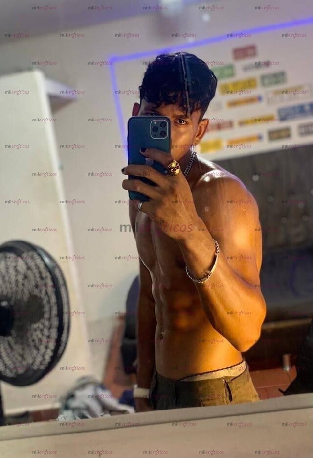 FOTOS DE CHICO MUY SEXY ACUERPADO PARA SATISFACER A MIS AMORES