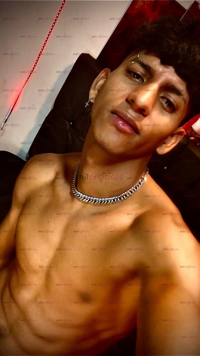 FOTOS DE CHICO MUY SEXY ACUERPADO PARA SATISFACER A MIS AMORES