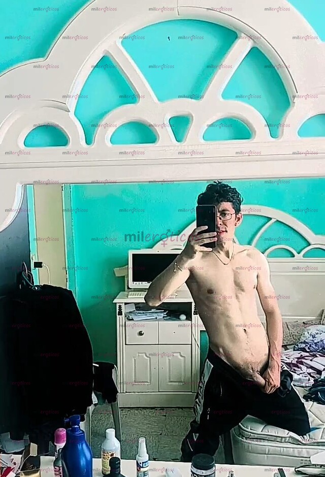 FOTOS DE JOVEN SIMPÁTICO ATREVETE A PASAR UN MOMENTO RICO TE HARÉ GEMIR COMO PUTITA