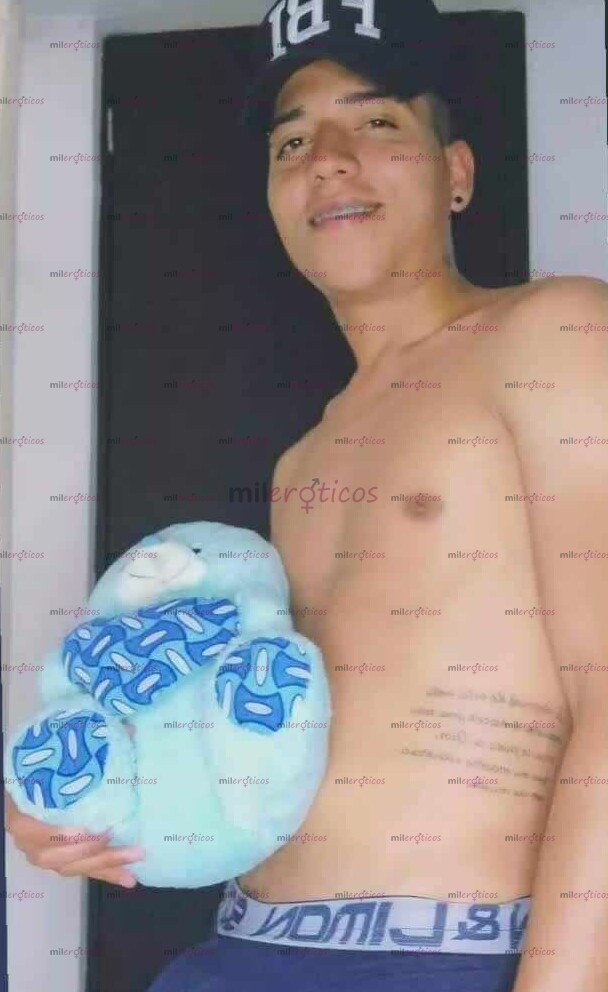 FOTOS DE BISEXUAL ACTIVO. CON GANAS DE PARTIR CULITO NUEVO EN TU CIUDAD