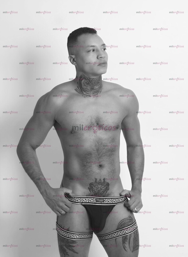 FOTOS DE MACHOACTIVO Y DOMINANTE, PROFESIONAL, EDUCADO Y DISCRETO