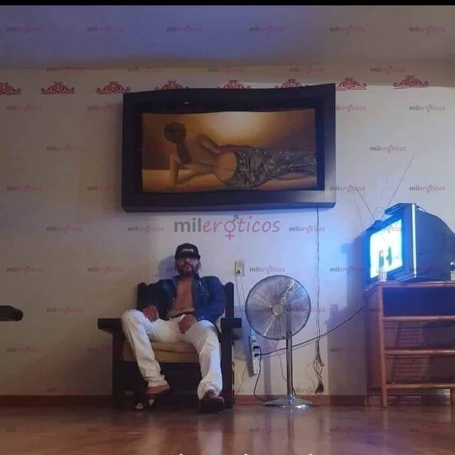 FOTOS DE VENEZOLANO VERGON LECHUDO TE DESTROZARA EL CULO