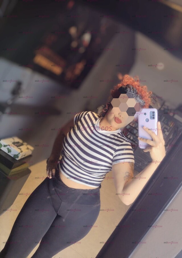 FOTOS DE LAORISA BONITA PIEL BLANCA LABIOS CARNOSOS MUY MUY BONITA.