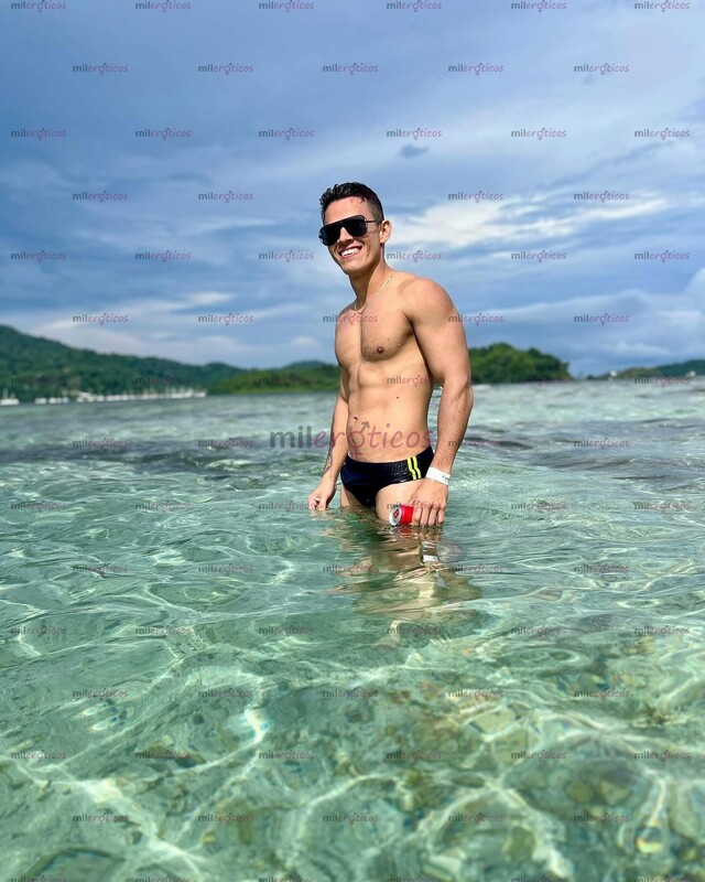 FOTOS DE SANTIAGO VISITANDO POCOS DÍAS CALIENTE VEÁMONOS