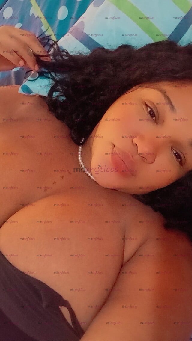 FOTOS DE SERVICIO DE VIDEOLLAMAS, CHAT Y CONTENIDO HOT.