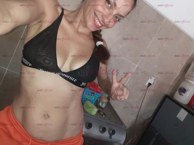 FOTOS DE HOTLATINWIFE COSTEÑA MILFWOMAN ,HOTMAMA SEXYLADY