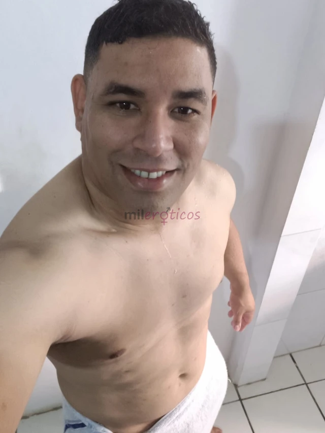 Ola mim chamo daniel estou aqui exclusivamente para te proporcionar as melhores experiencias muito prazer e muitas aventuras venha conferir e se delic...