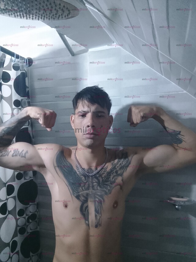 FOTOS DE EL VENEZOLANO QUE TE TALADRA POR LAS NOCHES PERRAS