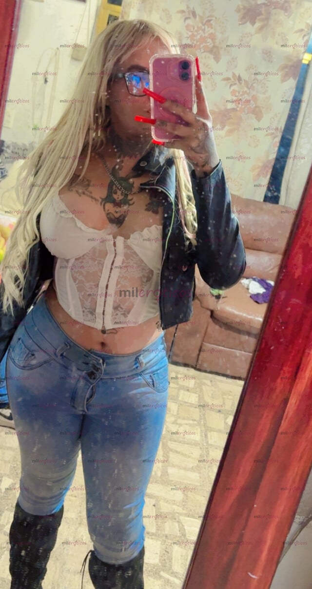 FOTOS DE VAMOS A PASARLA DELI BEBE , TÚ NENA SUMISA LISTA PARA PASARLA CHÉVERE