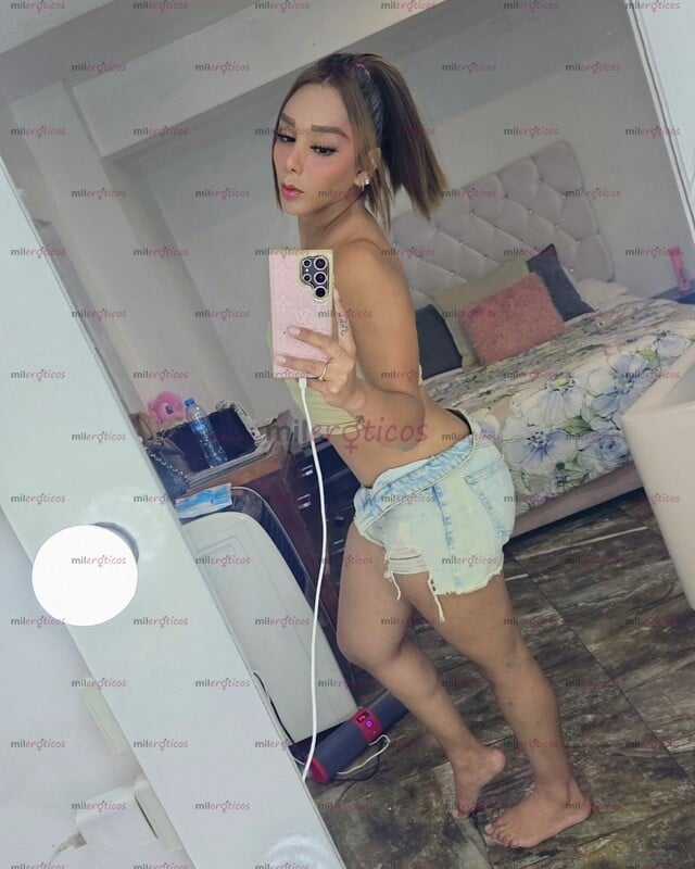 FOTOS DE KENDY LISTA PARA COMPLACERTE LIMPIA,CERO MAMONA NI AIRES DE DIVA ,ESTUDIOS RECIE