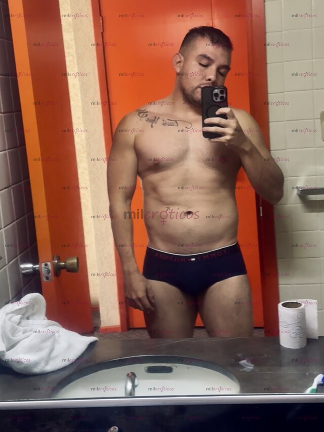 FOTOS DE JOVEN ATLÉTICO, CACHONDO, ENTRON Y LECHERO