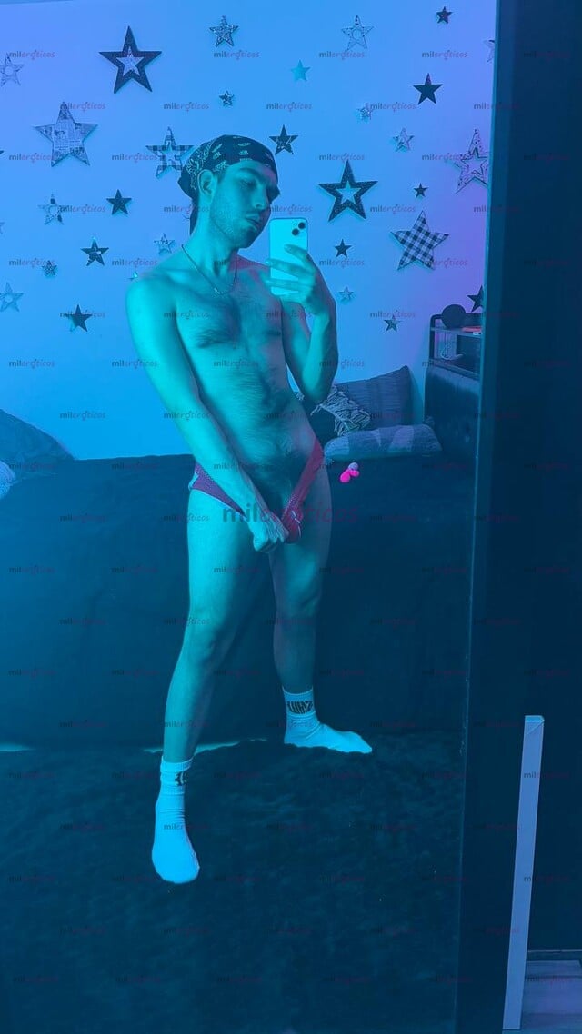 FOTOS DE JOVEN CERDO PERVERTIDO MUY MORBOSO CON LUGAR POR EL ANGEL