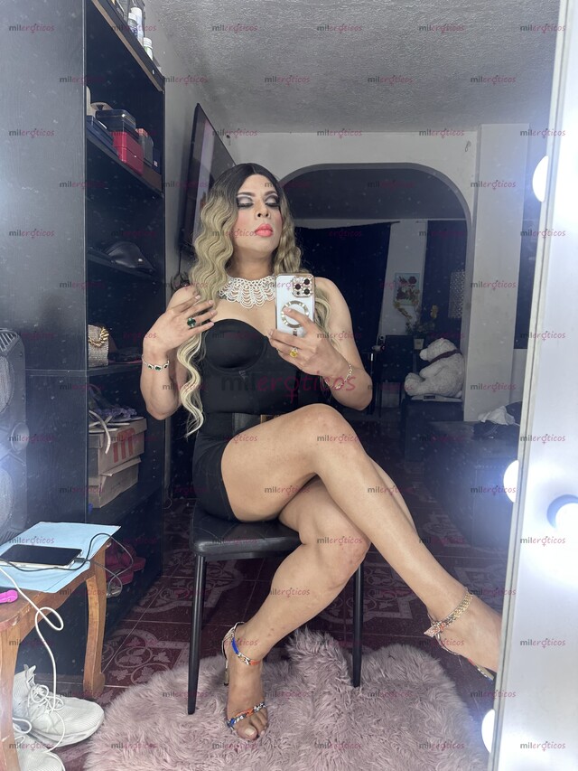 FOTOS DE KAROLINA HERMOSA TRANY. DE LO MEJOR DE ESTA CIUDAD