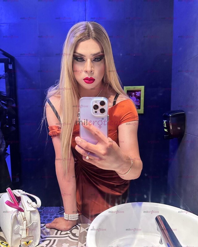 FOTOS DE KAROLINA HERMOSA TRANY. DE LO MEJOR DE ESTA CIUDAD