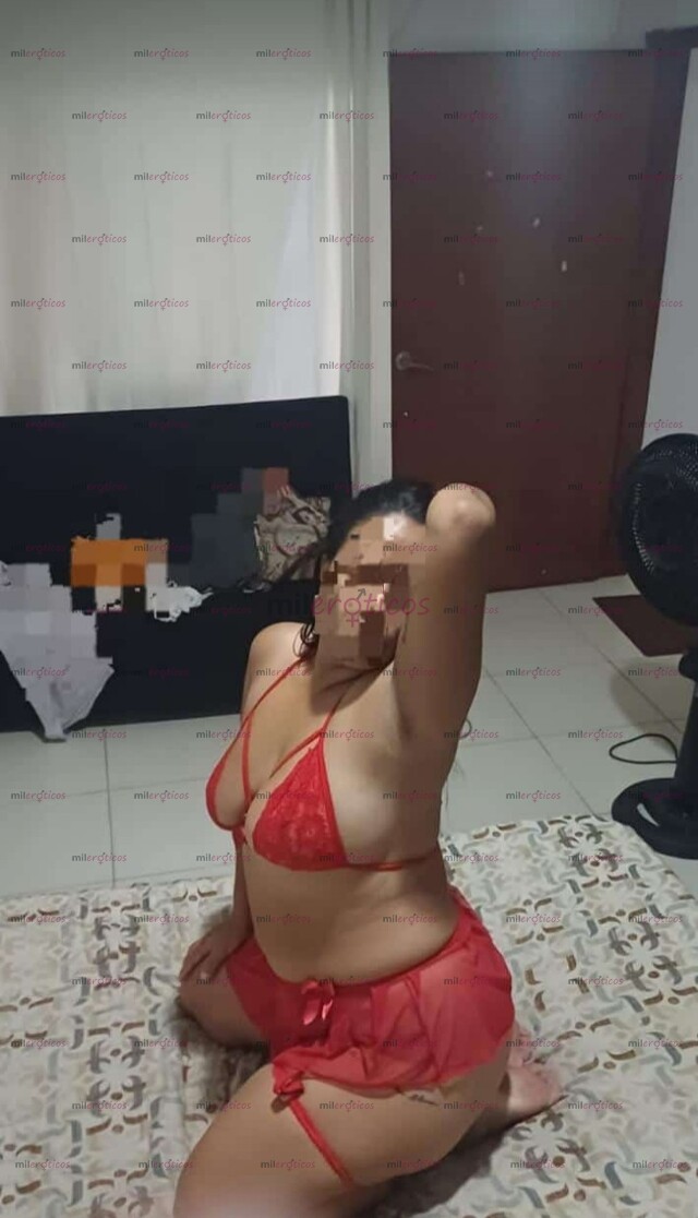 FOTOS DE LLEGO TU MORENITA A TU CUIDAD CON GANAS DE SATISFACER CADA UNO DE TUS FETICHES