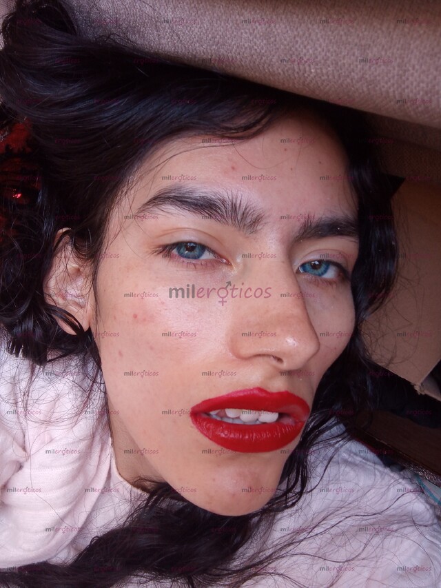 FOTOS DE SEÑORITA DE 19 AÑOS DE EDAD. JUGUETONA Y COMPLACIENTE Y EDUCADA.