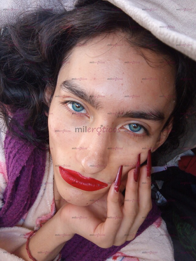 FOTOS DE SEÑORITA DE 19 AÑOS DE EDAD. JUGUETONA Y COMPLACIENTE Y EDUCADA.