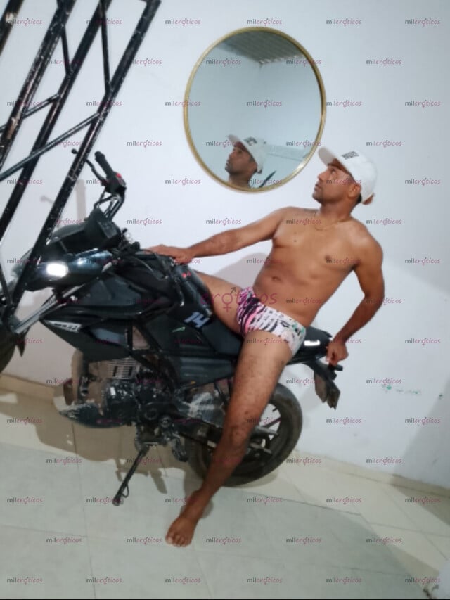 FOTOS DE SOY MORENO,COSTEÑO,CALIENTE,DOMINANTE Y VERGÓN. 3243484018