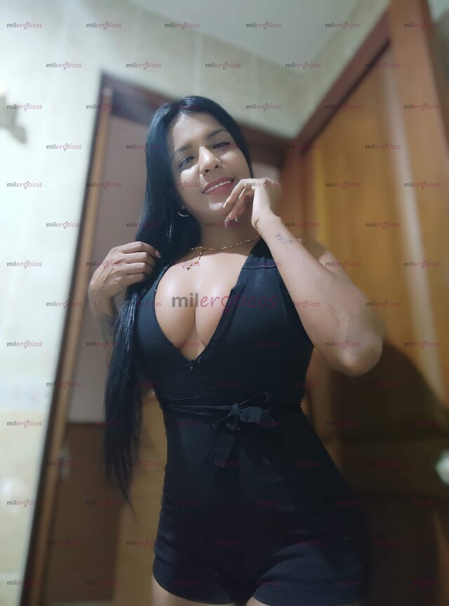 FOTOS DE CULO RICO ENSALIVADO MORENA SEXY COSTEÑA POR POCOS DÍAS