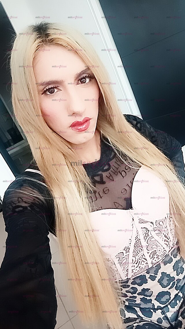 FOTOS DE DISPONIBLE RUBIA MASAJISTA ERÓTICA CON CREMITA Y ACEITES LLAMA PAPITO