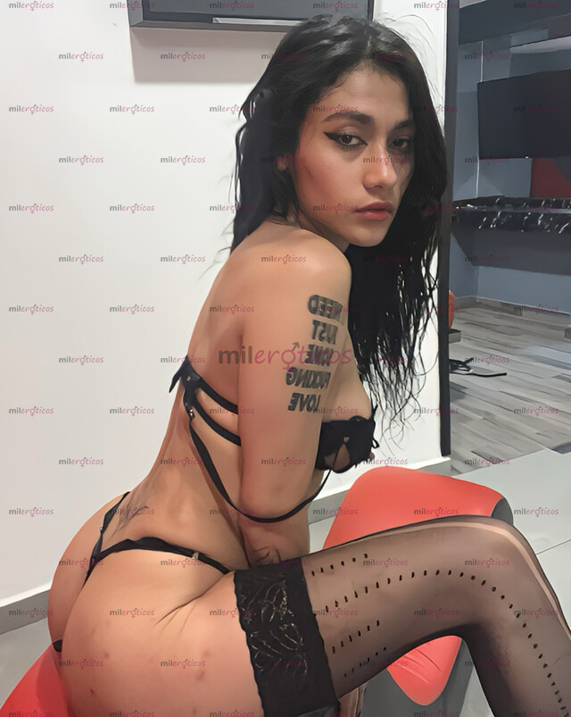 FOTOS DE HOLA CORAZÓN, PONTE EN 4 Y NALGUÉAME ,TENGO 19 AÑOS Y SCORE VIP