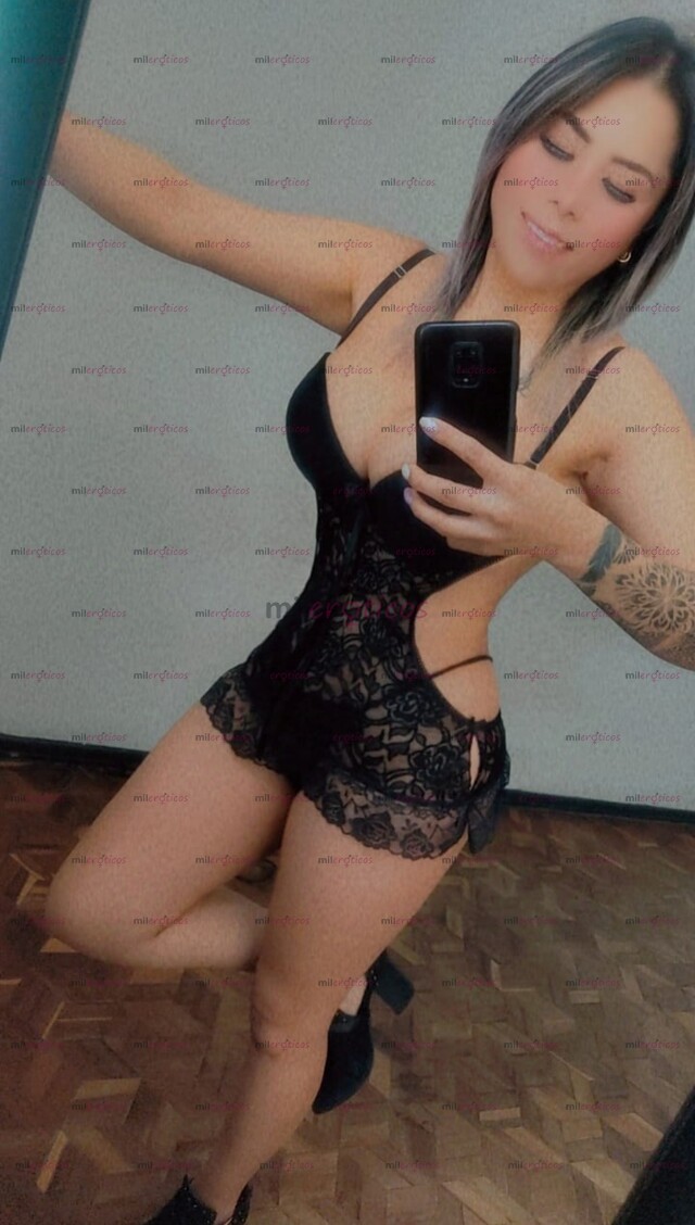 FOTOS DE VEN A PASARLA DELICIOSO CONMIGO UNA HERMOSA Y SEXY NENA CON UN CULO DELÍCIOSO,