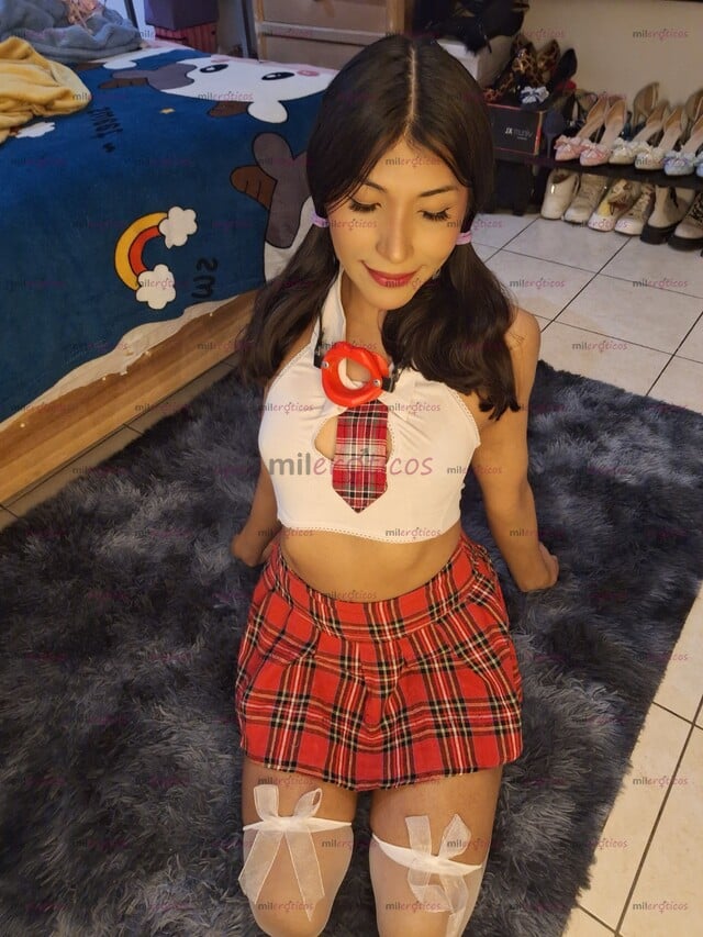 FOTOS DE LA FLAQUITA Q BUSCABAS DADDY, DISPONIBLE PARA HOMBRES SOLVENTES