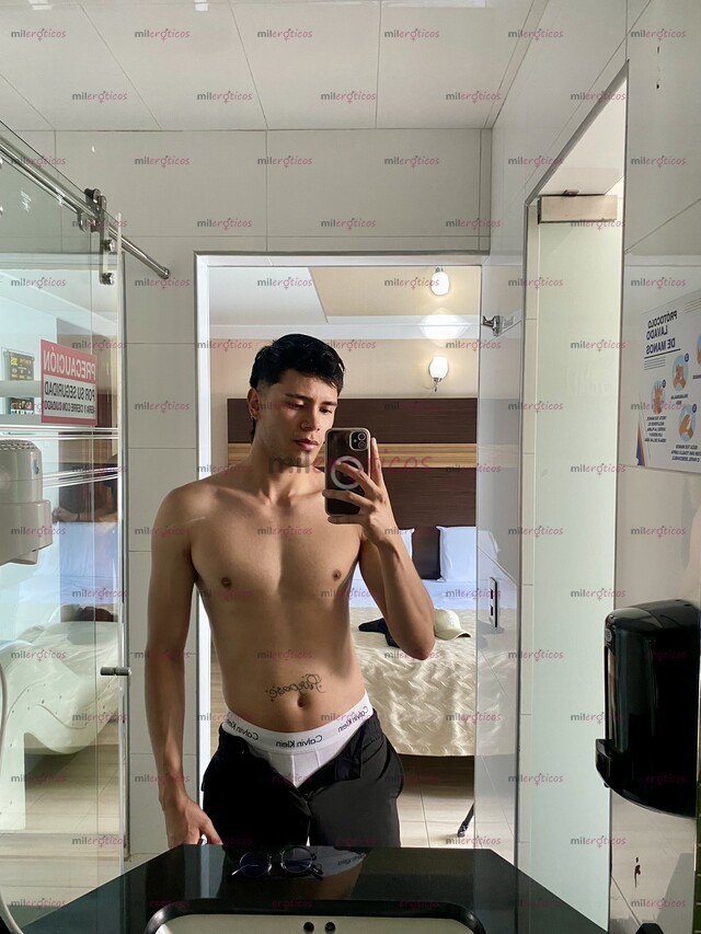 FOTOS DE BOTTOM LISTO PARA COMPLACERTE SERIO Y DISCRETO
