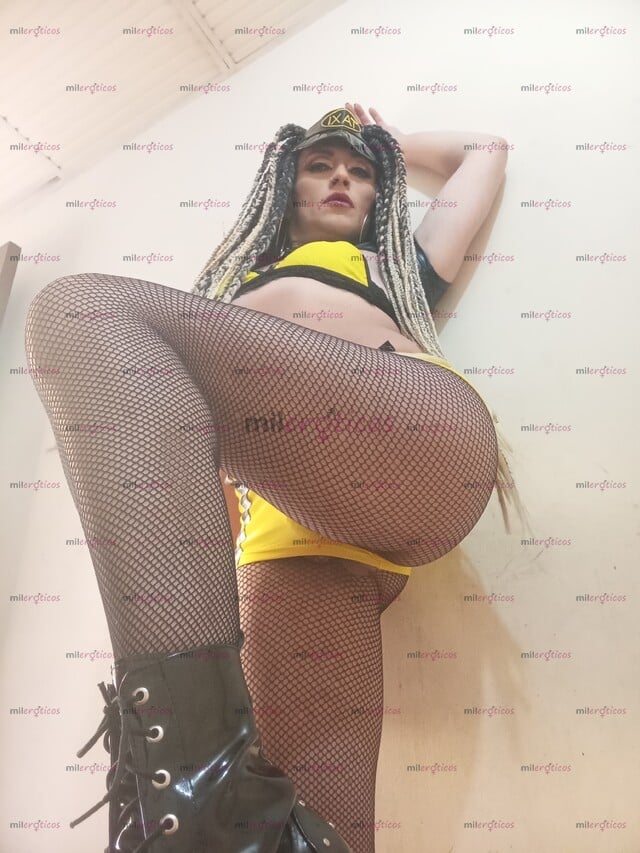 FOTOS DE ÚLTIMO DÍA EN TU CIUDAD .....AGO TRÍO CON MUJER REAL