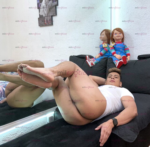 FOTOS DE PASSIVO MUY HOT CON BUEN CULO Y MUY COMPLACIENTE Y MALEABLE PARA TI