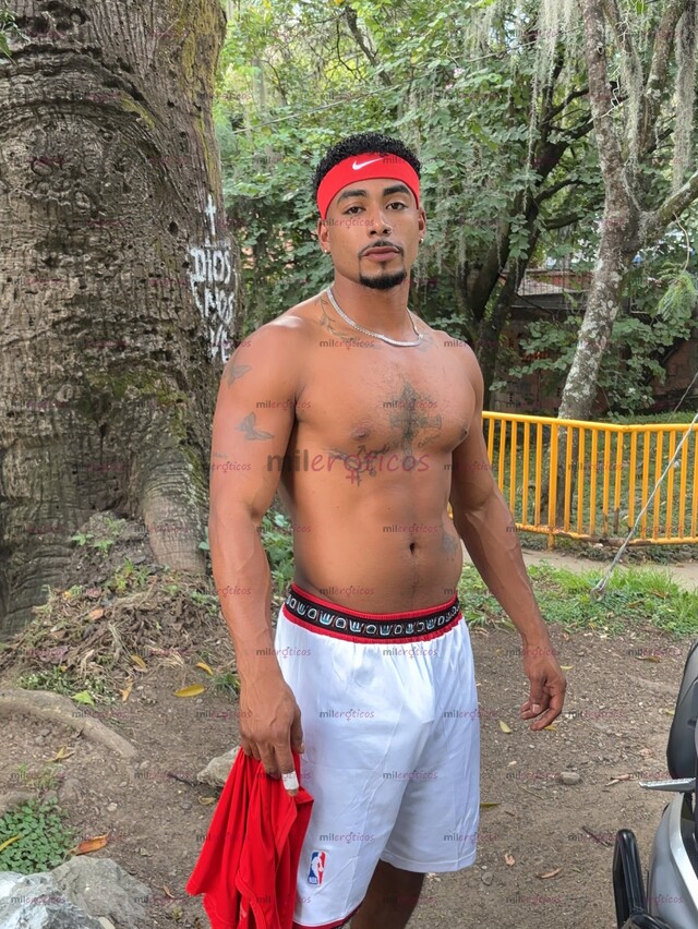 FOTOS DE MACHITO VARONIL DISPUESTO A PONERTE COMO ES ESE CULO