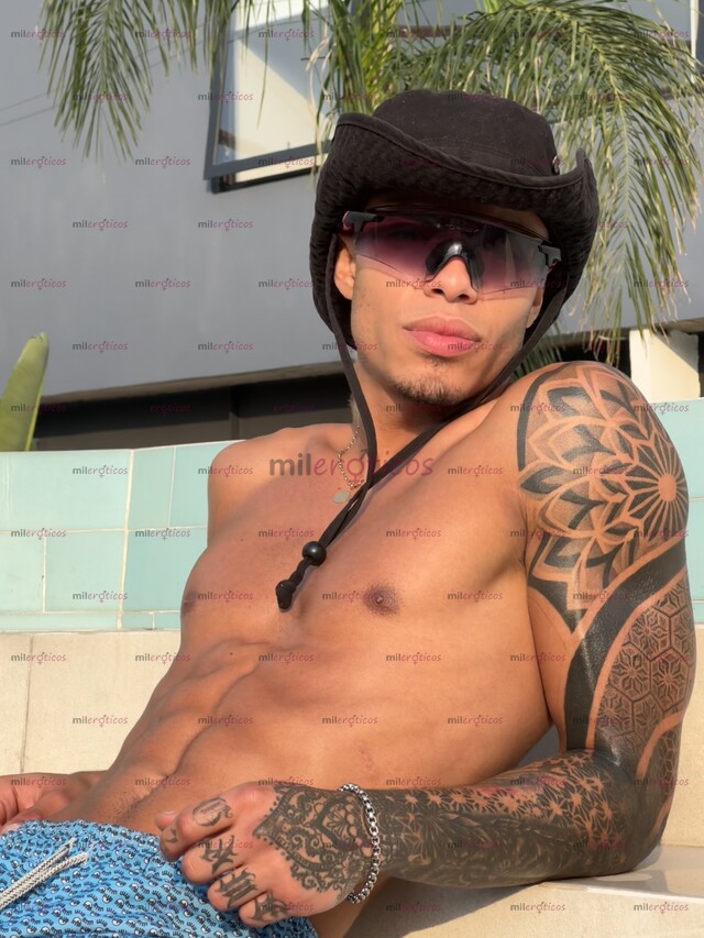 FOTOS DE COLOMBIANO 1,80 EXCELENTE TRATO CUERPO GYM TOP 24 AÑOS