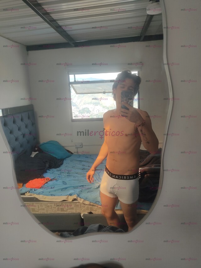 FOTOS DE HOLA SOY SEBASTIÁN CON GANAS DE CONOCER PASAR UN RATO AGRADABLE