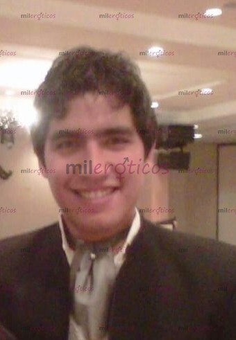 FOTOS DE HOMBRE DE ESTUDIOS , DISCRECIÓN ABSOLUTA. ORGASMO SEGURO