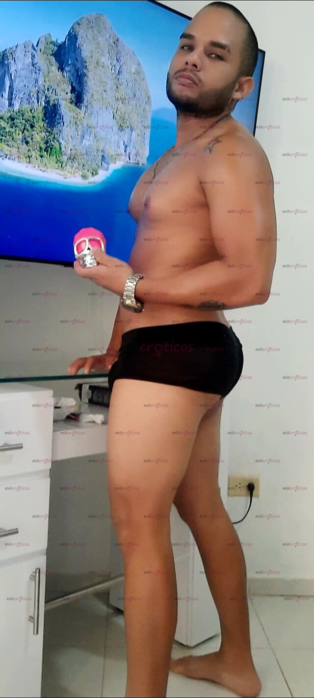 FOTOS DE SOY ANDRES UN CHICO CON UN CUERPO NATURAL CON MUCHOS DESEOS DE COMPLACERTE
